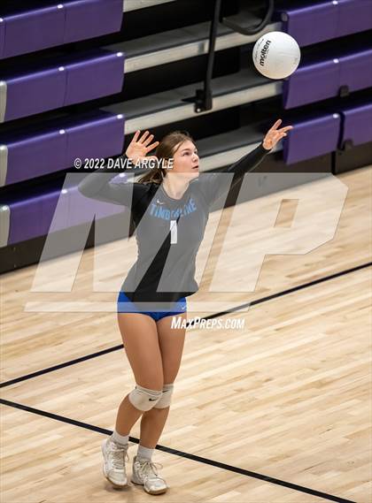 Thumbnail 3 in Skyline vs. Timberline photogallery.