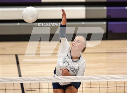 Thumbnail 2 in Skyline vs. Timberline photogallery.