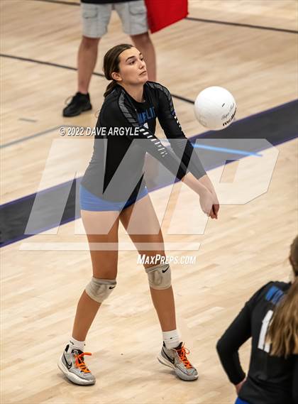 Thumbnail 1 in Skyline vs. Timberline photogallery.