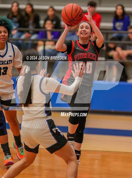 Thumbnail 3 in Pioneer @ Vela photogallery.
