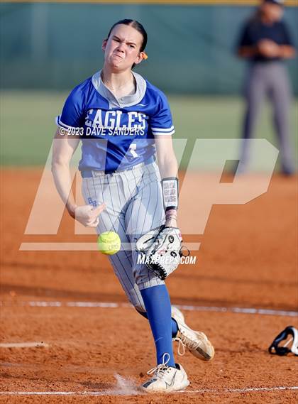Thumbnail 1 in Barbers Hill @ Fulshear 5A Region Playoff photogallery.
