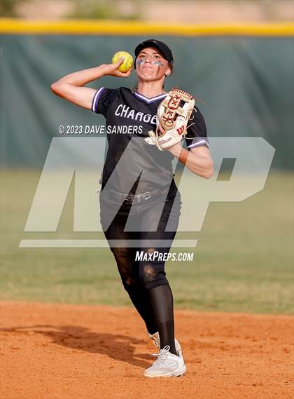 Thumbnail 3 in Barbers Hill @ Fulshear 5A Region Playoff photogallery.