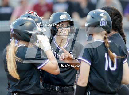 Thumbnail 1 in Barbers Hill @ Fulshear 5A Region Playoff photogallery.