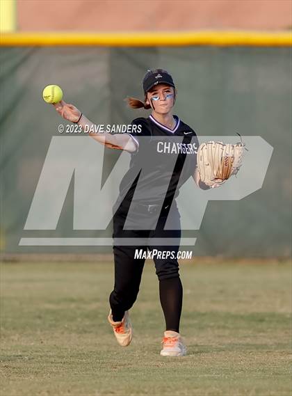 Thumbnail 2 in Barbers Hill @ Fulshear 5A Region Playoff photogallery.