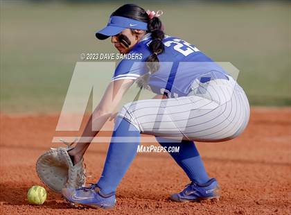 Thumbnail 2 in Barbers Hill @ Fulshear 5A Region Playoff photogallery.
