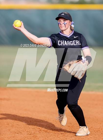 Thumbnail 1 in Barbers Hill @ Fulshear 5A Region Playoff photogallery.