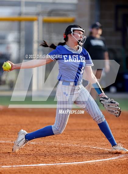 Thumbnail 2 in Barbers Hill @ Fulshear 5A Region Playoff photogallery.
