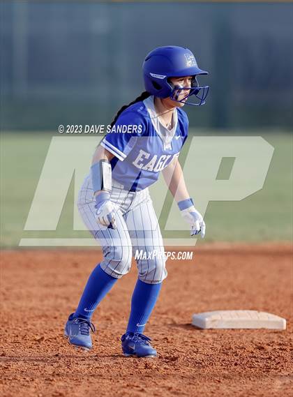 Thumbnail 1 in Barbers Hill @ Fulshear 5A Region Playoff photogallery.