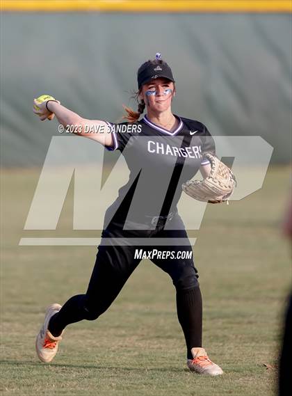 Thumbnail 3 in Barbers Hill @ Fulshear 5A Region Playoff photogallery.