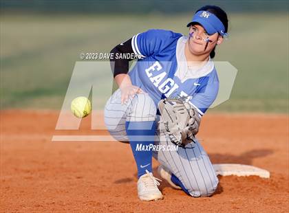 Thumbnail 2 in Barbers Hill @ Fulshear 5A Region Playoff photogallery.