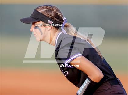 Thumbnail 3 in Barbers Hill @ Fulshear 5A Region Playoff photogallery.