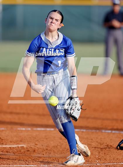 Thumbnail 3 in Barbers Hill @ Fulshear 5A Region Playoff photogallery.