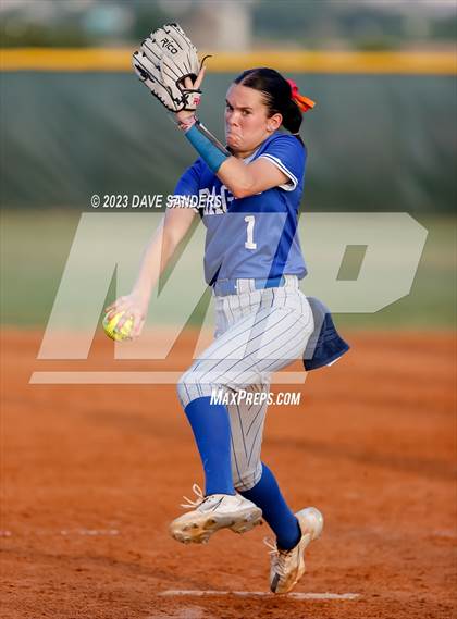 Thumbnail 3 in Barbers Hill @ Fulshear 5A Region Playoff photogallery.