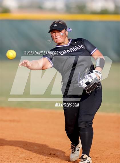 Thumbnail 2 in Barbers Hill @ Fulshear 5A Region Playoff photogallery.