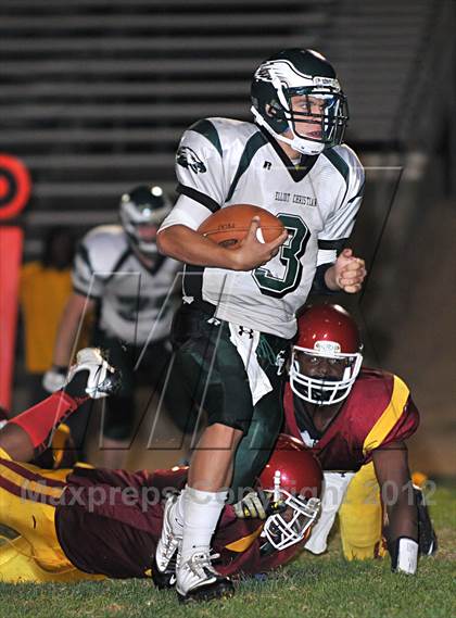 Thumbnail 2 in Elliot Christian @ Encina Prep photogallery.