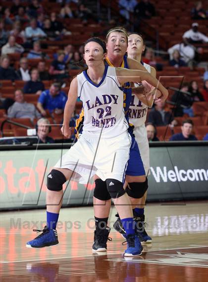 Thumbnail 3 in Highland vs. Saltillo (UIL 1A Semifinal) photogallery.