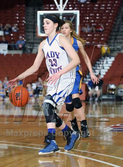 Thumbnail 3 in Highland vs. Saltillo (UIL 1A Semifinal) photogallery.