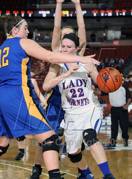 Thumbnail 1 in Highland vs. Saltillo (UIL 1A Semifinal) photogallery.