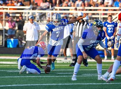 Thumbnail 3 in Murat Shrine North/South All Star Classic photogallery.