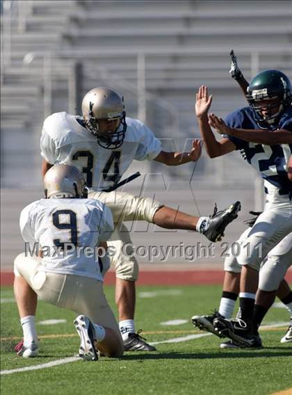 Thumbnail 2 in Chino Hills vs Los Osos photogallery.
