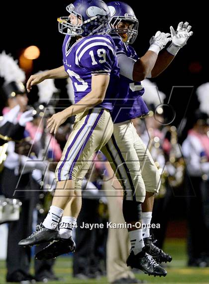 Thumbnail 2 in Saugus @ Valencia photogallery.