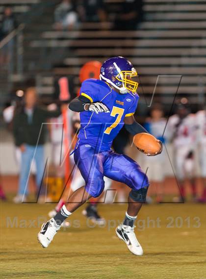 Thumbnail 2 in Kennedy vs. Arroyo photogallery.