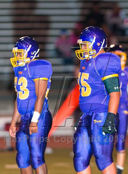 Thumbnail 1 in Kennedy vs. Arroyo photogallery.
