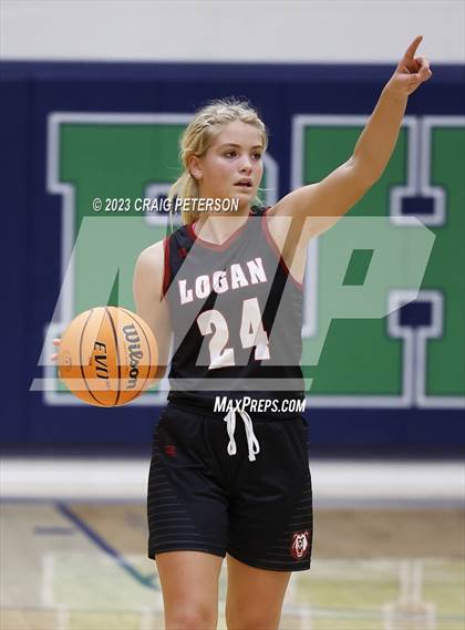 Thumbnail 3 in Logan @ Ridgeline photogallery.