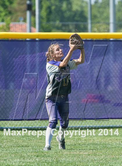 Thumbnail 2 in Amador Valley vs. Foothill (CIF NCS Division 1 Semifinal Playoff) photogallery.