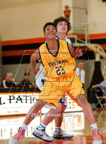 Thumbnail 1 in Castro Valley vs. Acalanes (Rob Vares Jr. Memorial Tournament) photogallery.