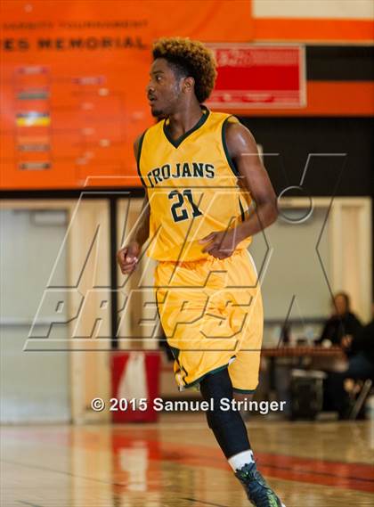Thumbnail 1 in Castro Valley vs. Acalanes (Rob Vares Jr. Memorial Tournament) photogallery.