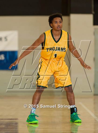Thumbnail 1 in Castro Valley vs. Acalanes (Rob Vares Jr. Memorial Tournament) photogallery.