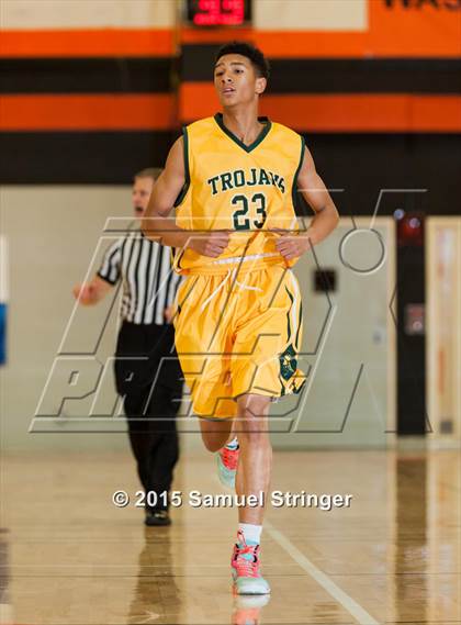 Thumbnail 3 in Castro Valley vs. Acalanes (Rob Vares Jr. Memorial Tournament) photogallery.