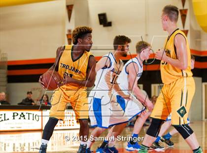 Thumbnail 2 in Castro Valley vs. Acalanes (Rob Vares Jr. Memorial Tournament) photogallery.