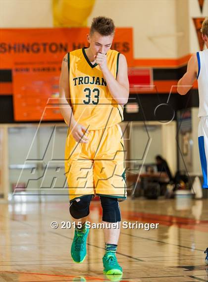 Thumbnail 2 in Castro Valley vs. Acalanes (Rob Vares Jr. Memorial Tournament) photogallery.