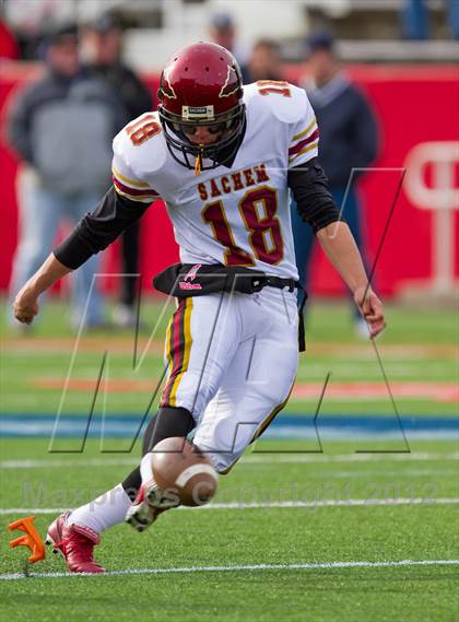 Thumbnail 2 in William Floyd vs. Sachem East (Suffolk County D1 Final) photogallery.