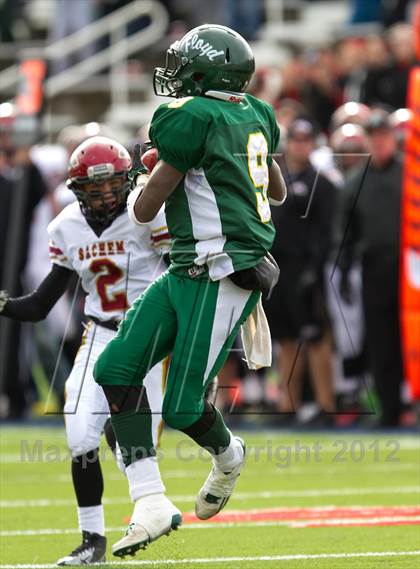 Thumbnail 3 in William Floyd vs. Sachem East (Suffolk County D1 Final) photogallery.