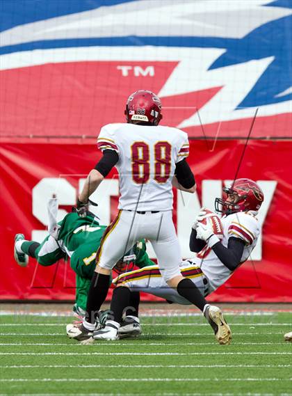 Thumbnail 2 in William Floyd vs. Sachem East (Suffolk County D1 Final) photogallery.