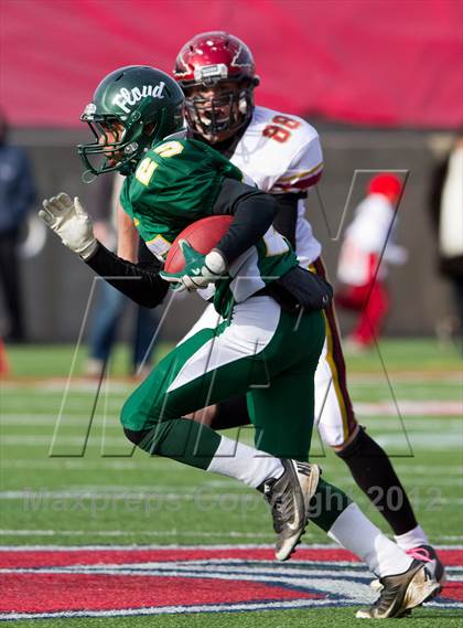 Thumbnail 1 in William Floyd vs. Sachem East (Suffolk County D1 Final) photogallery.