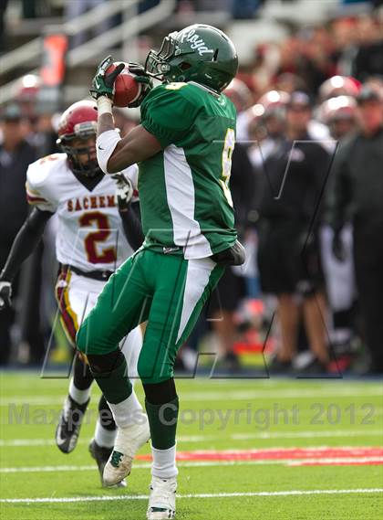 Thumbnail 1 in William Floyd vs. Sachem East (Suffolk County D1 Final) photogallery.