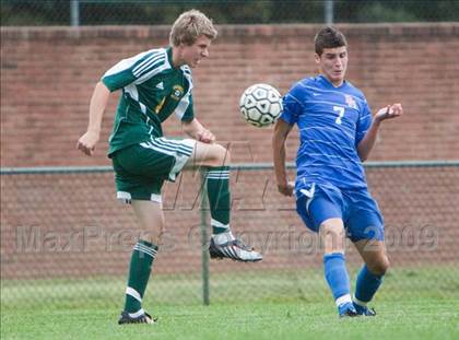 Thumbnail 3 in DeMatha @ Archbishop Carroll photogallery.
