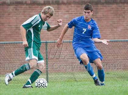 Thumbnail 2 in DeMatha @ Archbishop Carroll photogallery.
