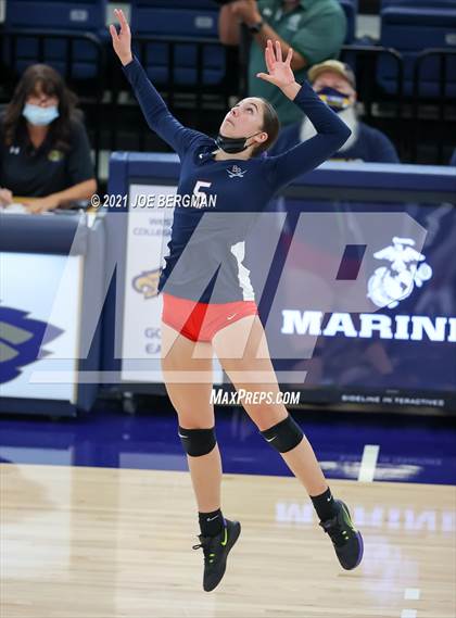 Thumbnail 1 in Garces Memorial vs. East Bakersfield (CIF-CS D4 Final) photogallery.