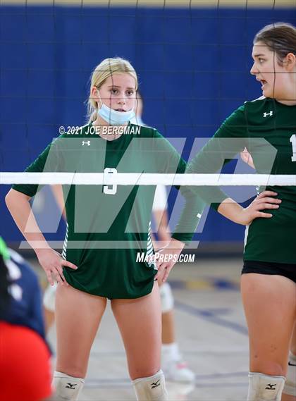 Thumbnail 1 in Garces Memorial vs. East Bakersfield (CIF-CS D4 Final) photogallery.