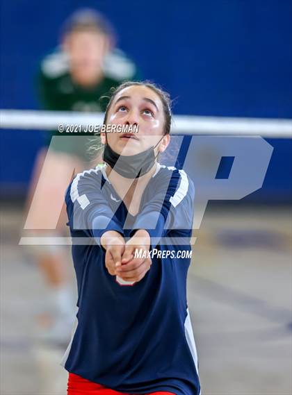 Thumbnail 1 in Garces Memorial vs. East Bakersfield (CIF-CS D4 Final) photogallery.