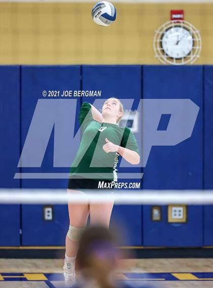 Thumbnail 1 in Garces Memorial vs. East Bakersfield (CIF-CS D4 Final) photogallery.