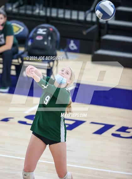 Thumbnail 2 in Garces Memorial vs. East Bakersfield (CIF-CS D4 Final) photogallery.