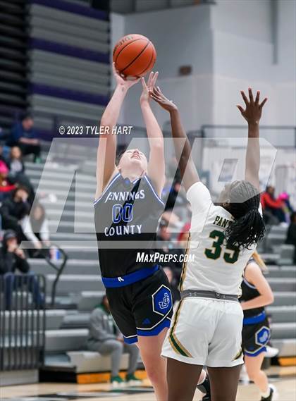 Thumbnail 3 in South Bend Washington vs Jennings County (Sneakers for Santa Shootout) photogallery.