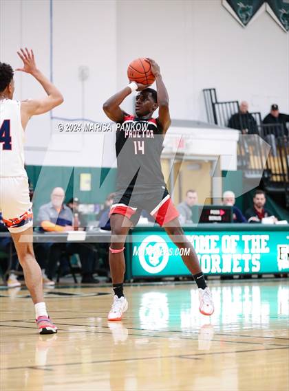 Thumbnail 2 in Liverpool vs Utica Academy of Science (NYSPHSAA Section 3 AAA Semifinal) photogallery.