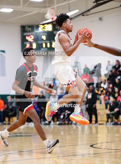 Thumbnail 1 in Liverpool vs Utica Academy of Science (NYSPHSAA Section 3 AAA Semifinal) photogallery.